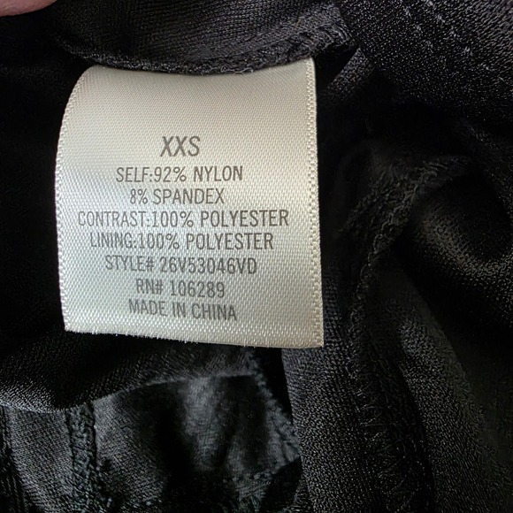 Francescas Mi ami Lace Wrap Romper Black Short Sleeve Tie Waist XXS - Picture 7 of 8